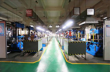 硫化成型工場 (2) 硫化成型工場 (2)